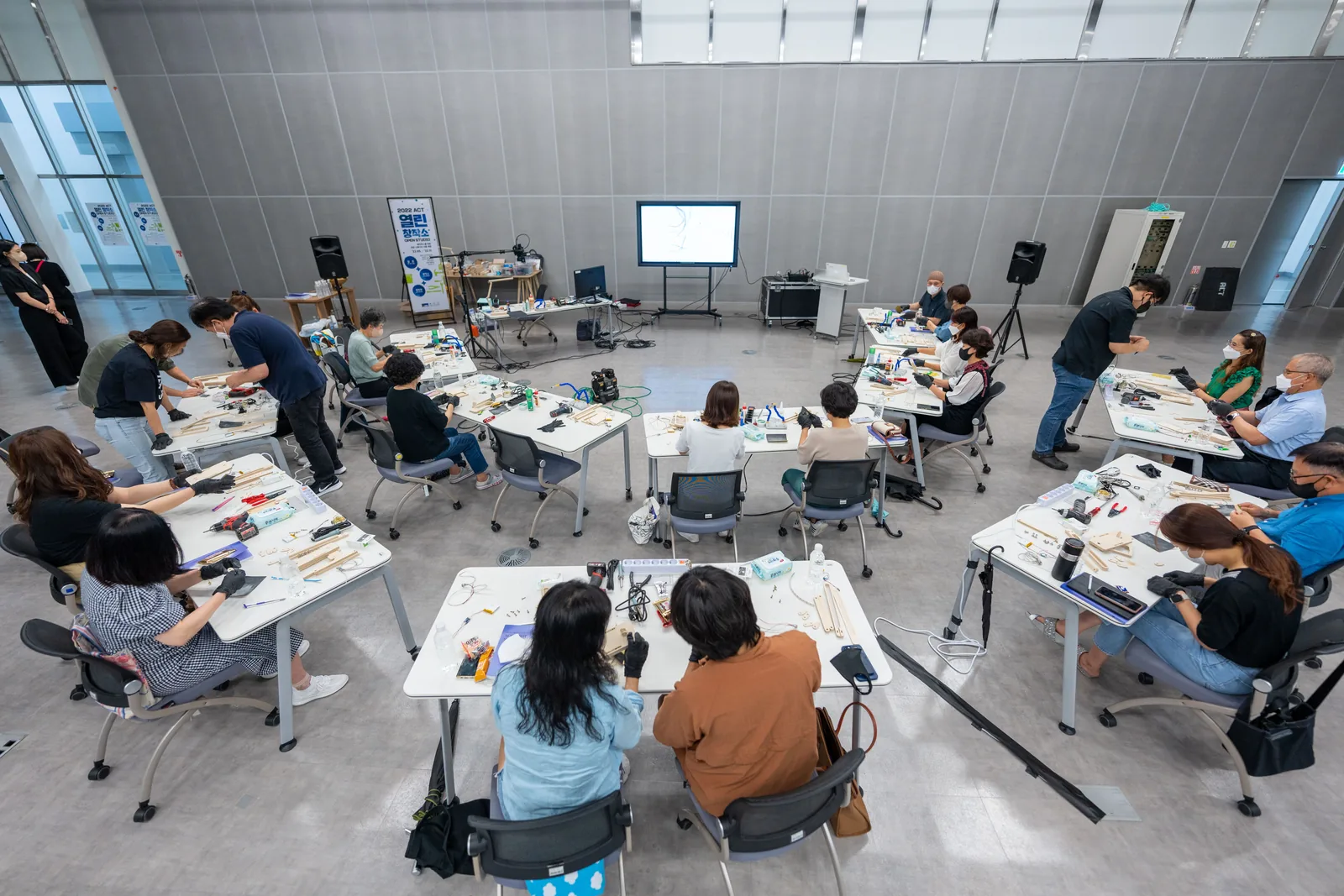 Professional training and recruitment workshop